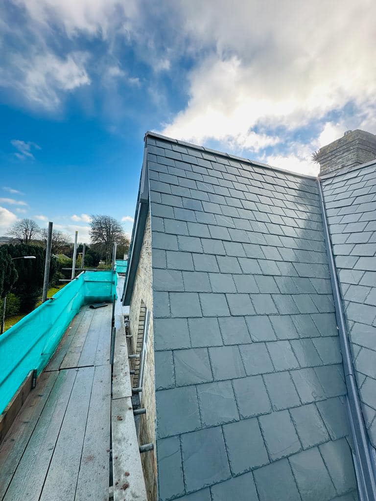 Tile replacement in Wembley