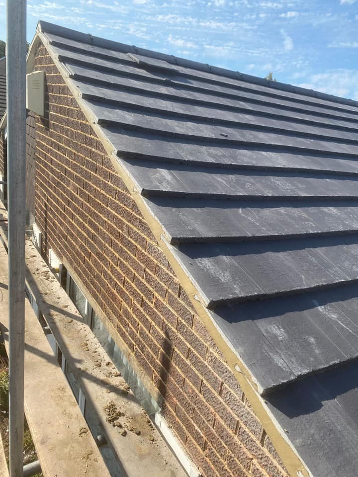 Tile replacement in Wembley