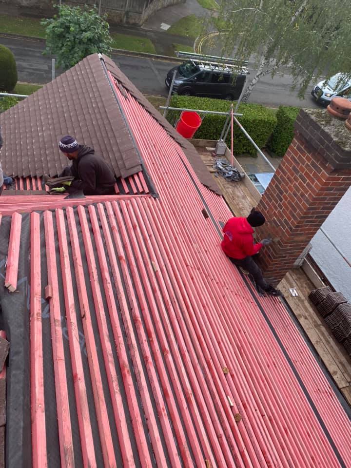 Commercial roof restoration in Canary Wharf