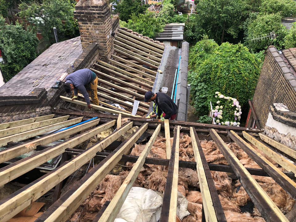 Roof waterproofing in Clapham
