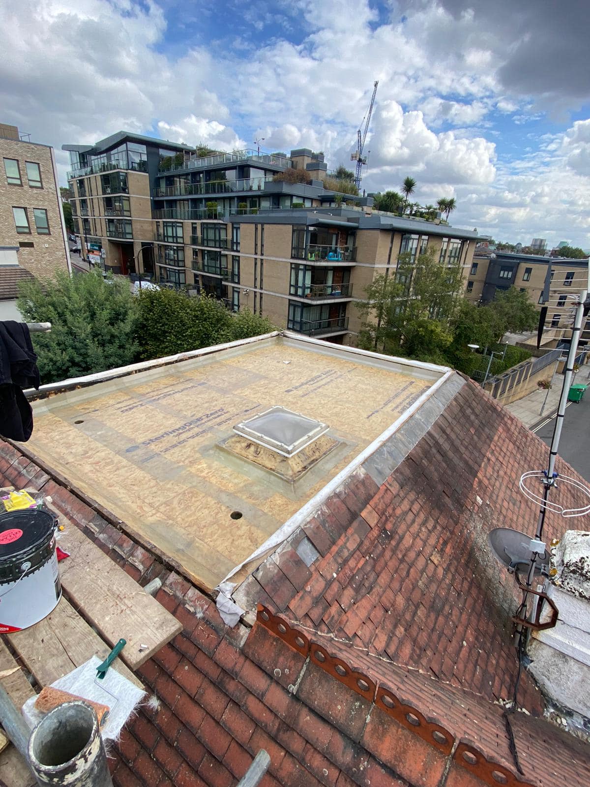 Commercial roof restoration in Canary Wharf