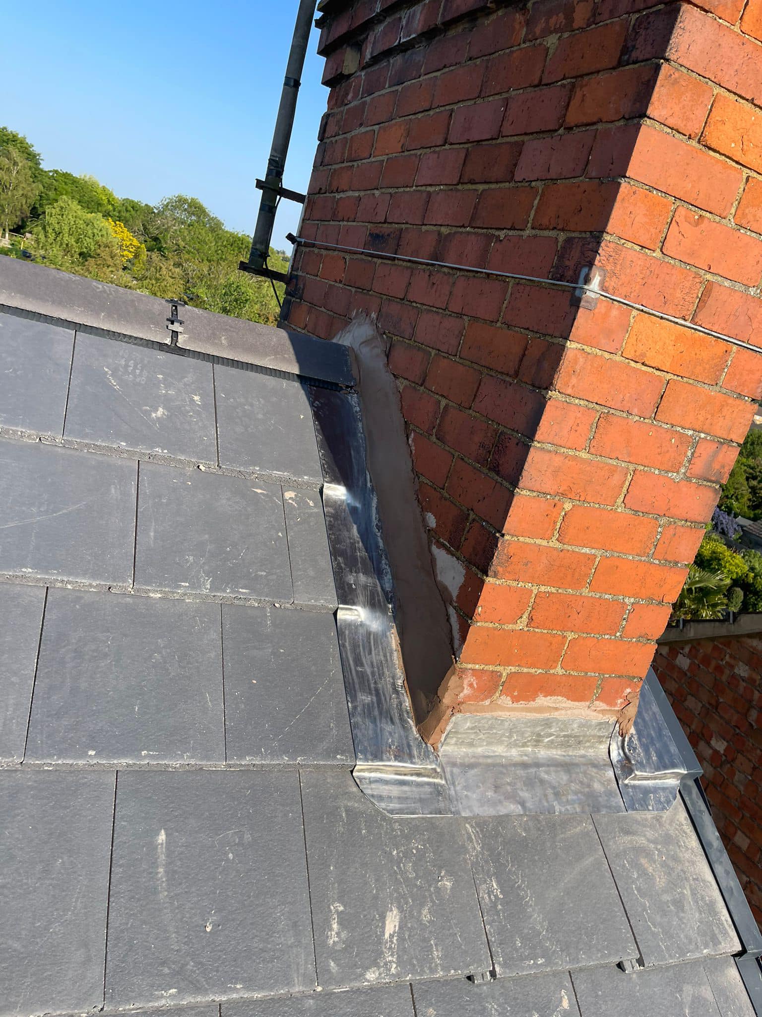 Moss removal in Wimbledon