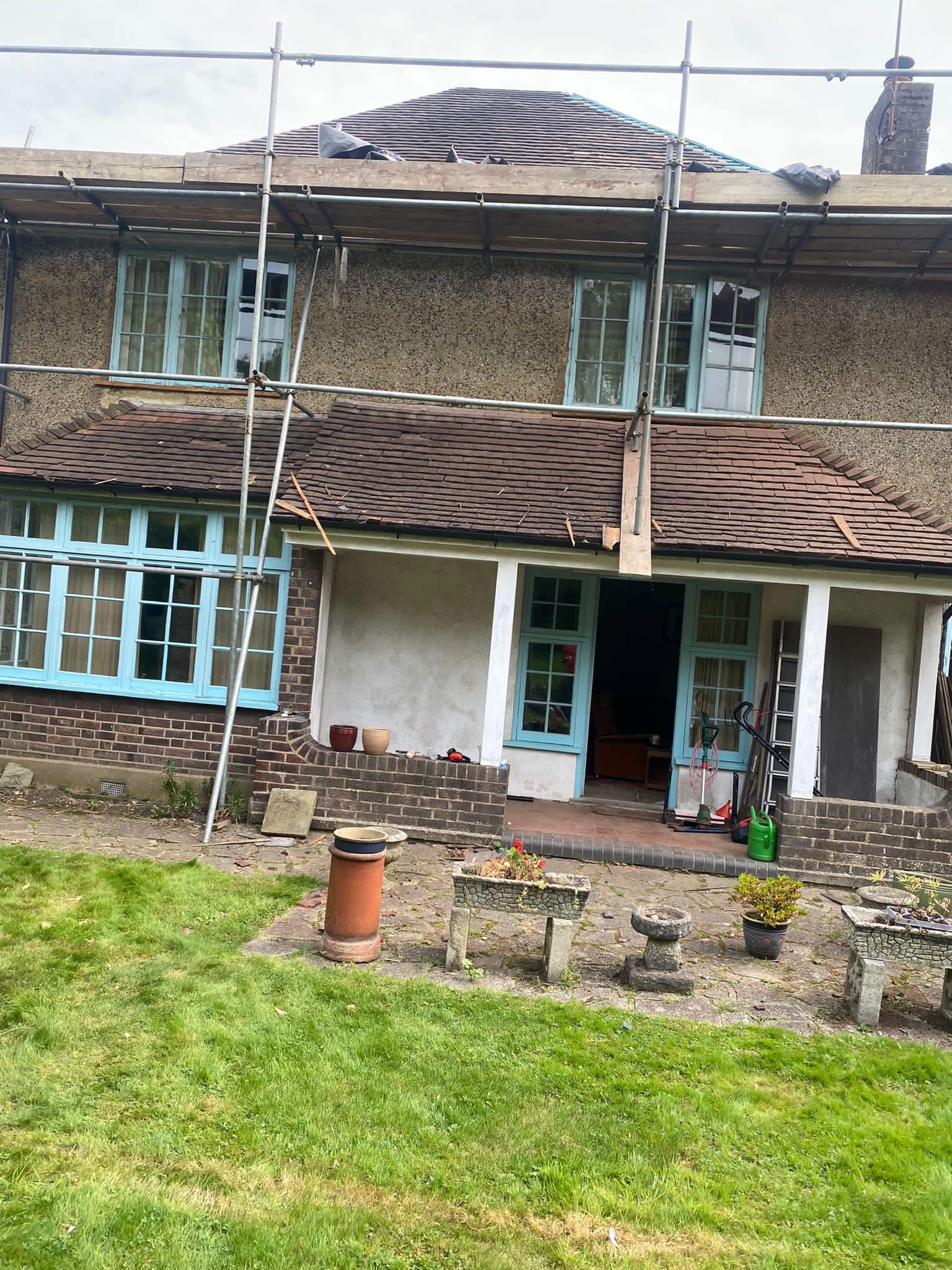 Moss removal in Wimbledon