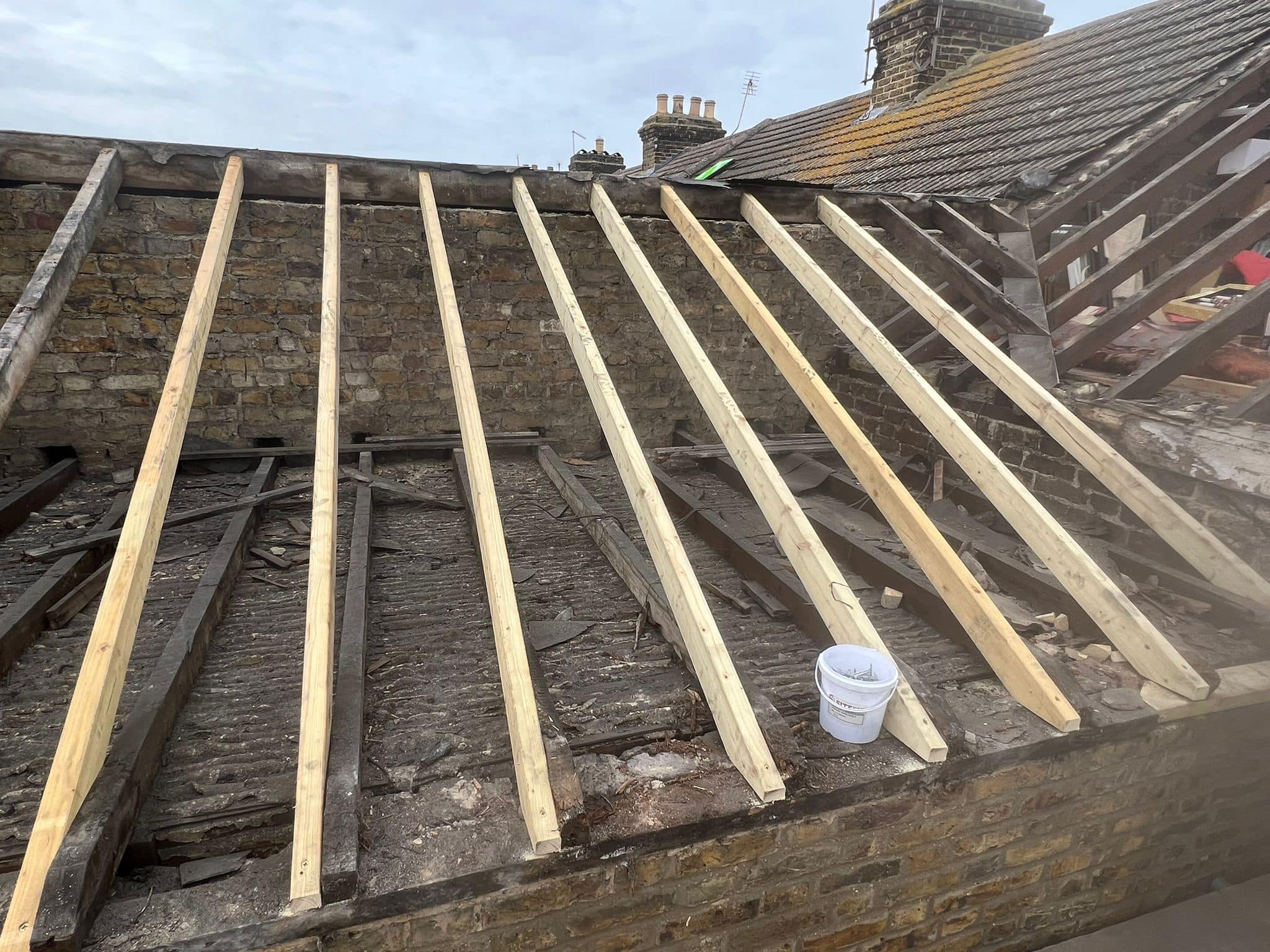 Emergency leak repair in Hackney
