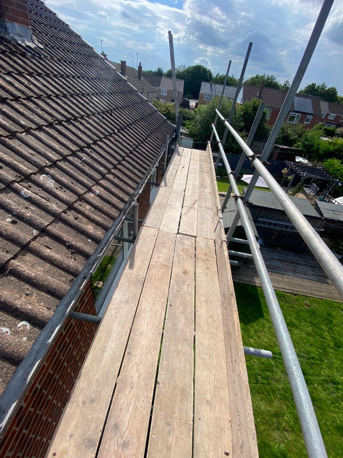 Emergency leak repair in Hackney