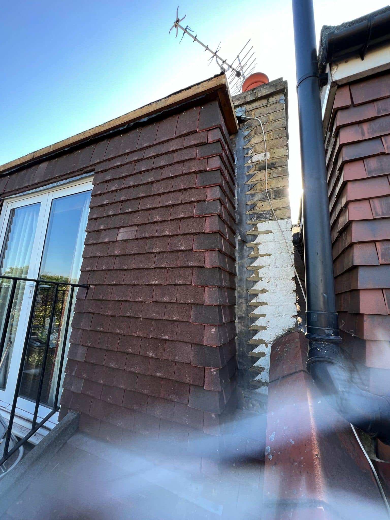 Commercial roof restoration in Canary Wharf