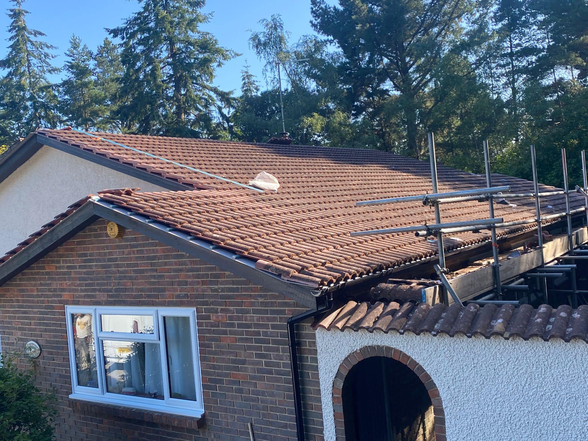 Commercial roof restoration in Canary Wharf