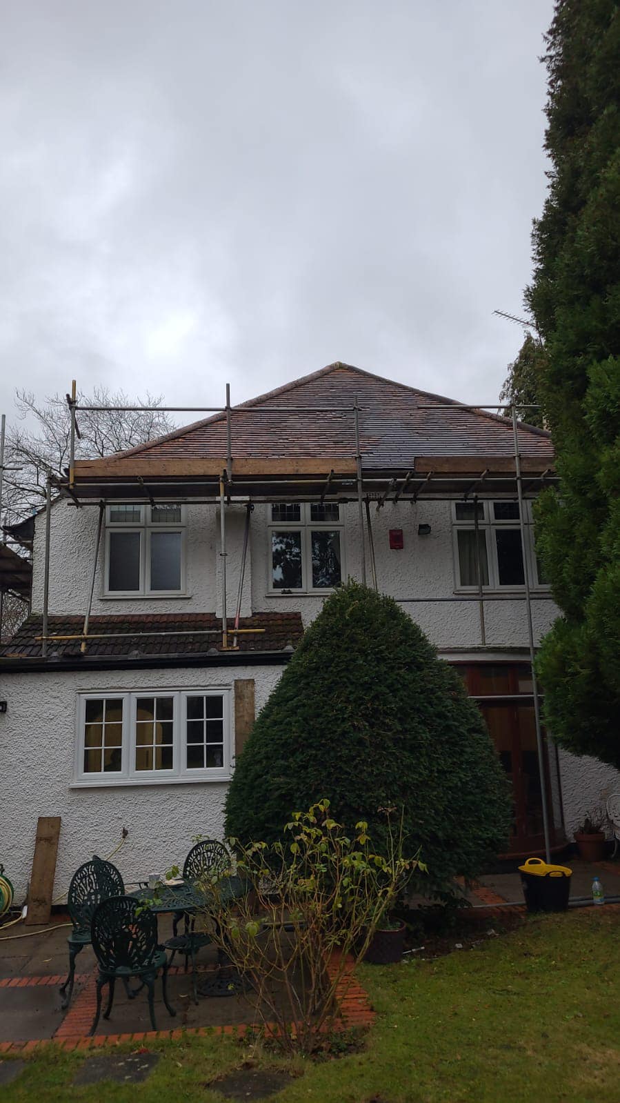 Commercial roof restoration in Canary Wharf
