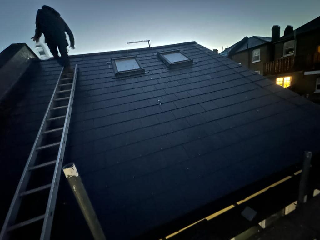 Commercial roof restoration in Canary Wharf
