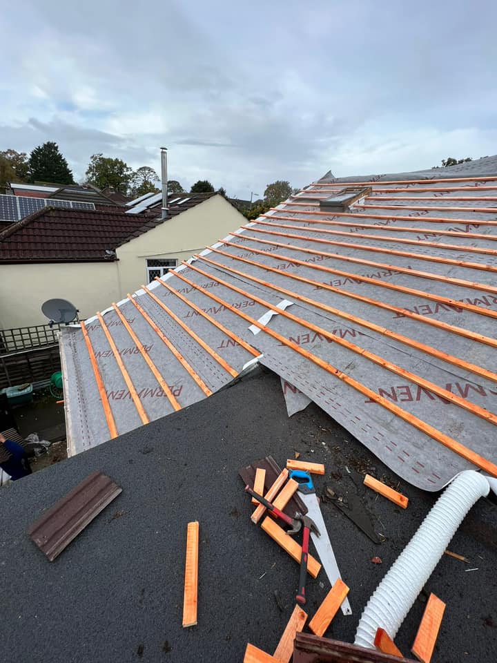 Tile replacement in Wembley