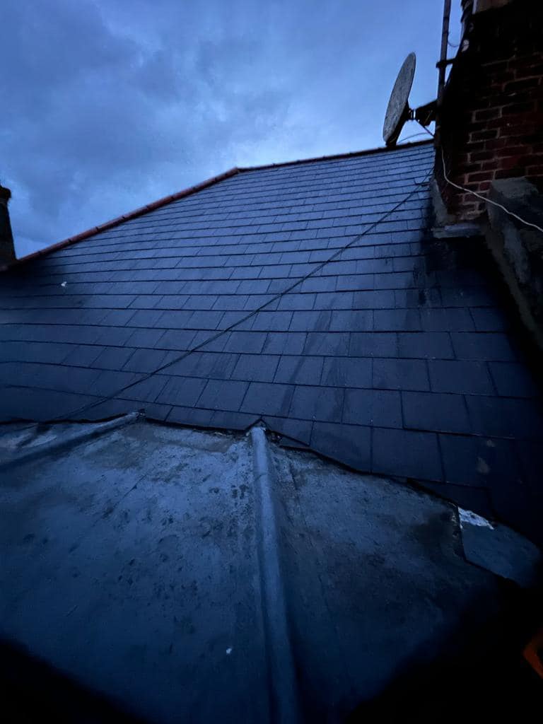 Emergency leak repair in Hackney