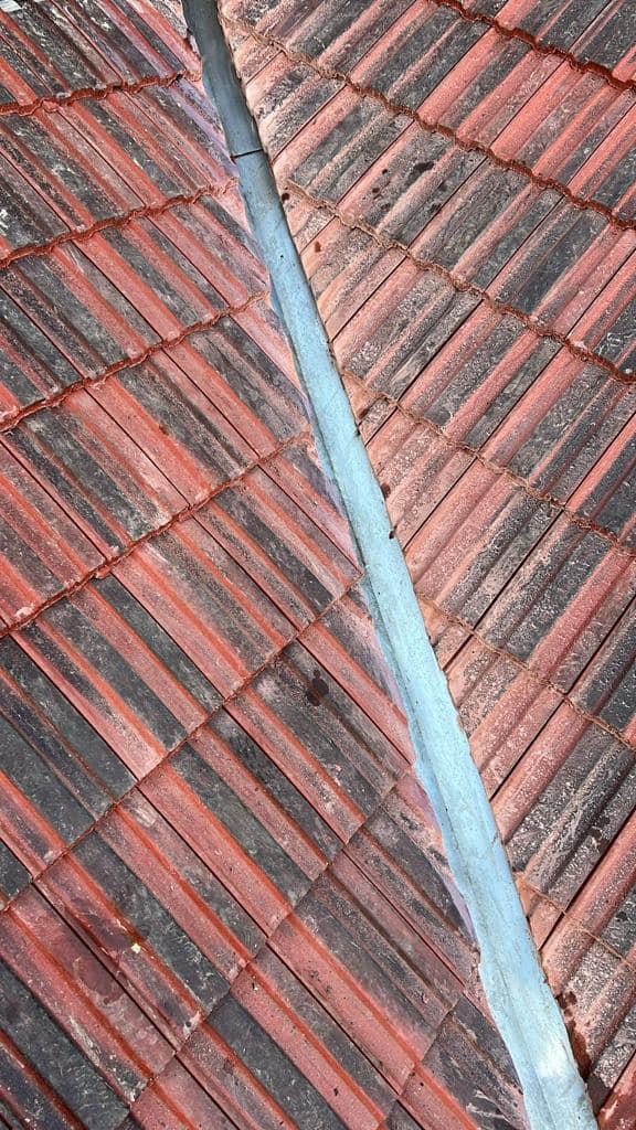 Commercial roof restoration in Canary Wharf