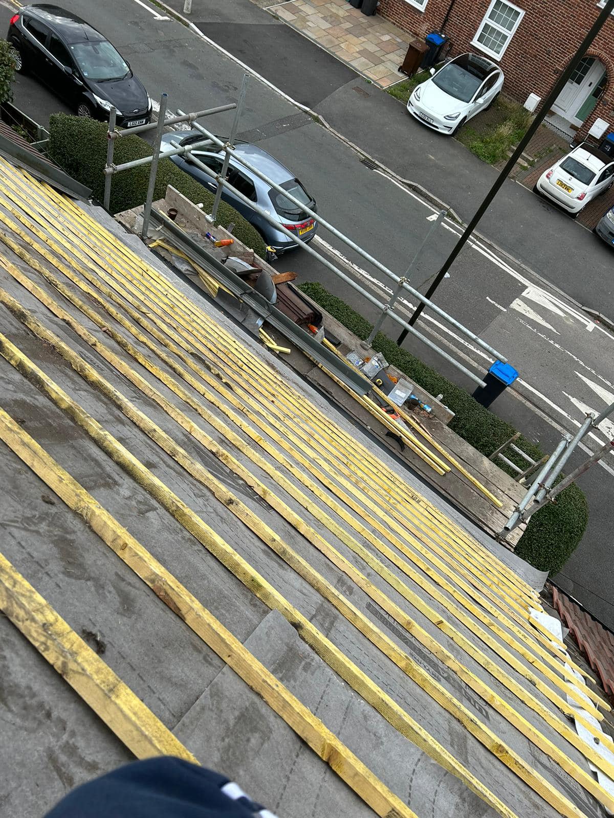Commercial roof restoration in Canary Wharf