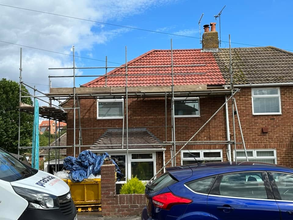 Commercial roof restoration in Canary Wharf