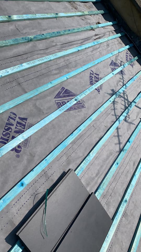 Commercial roof restoration in Canary Wharf