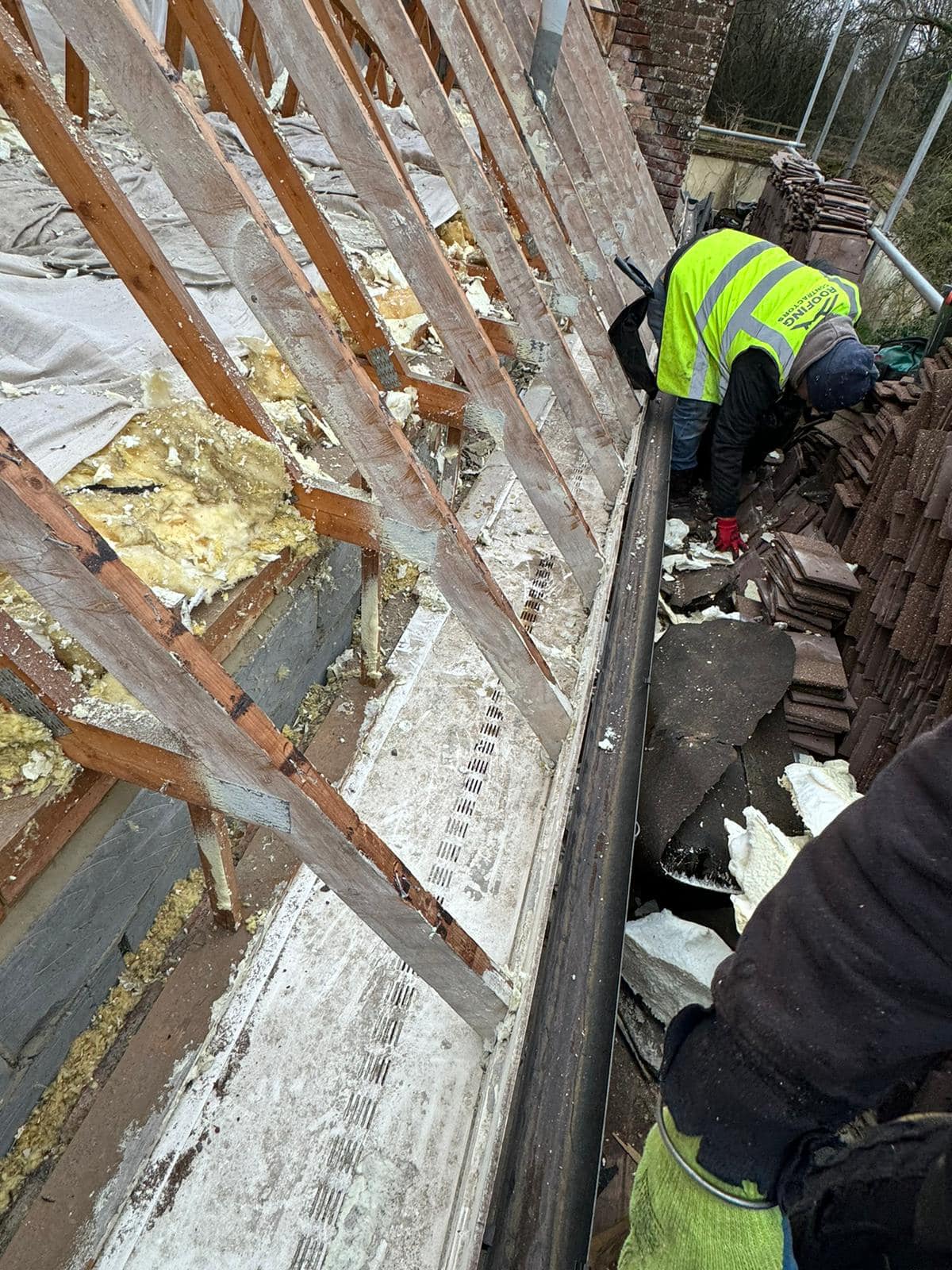 Commercial roof restoration in Canary Wharf