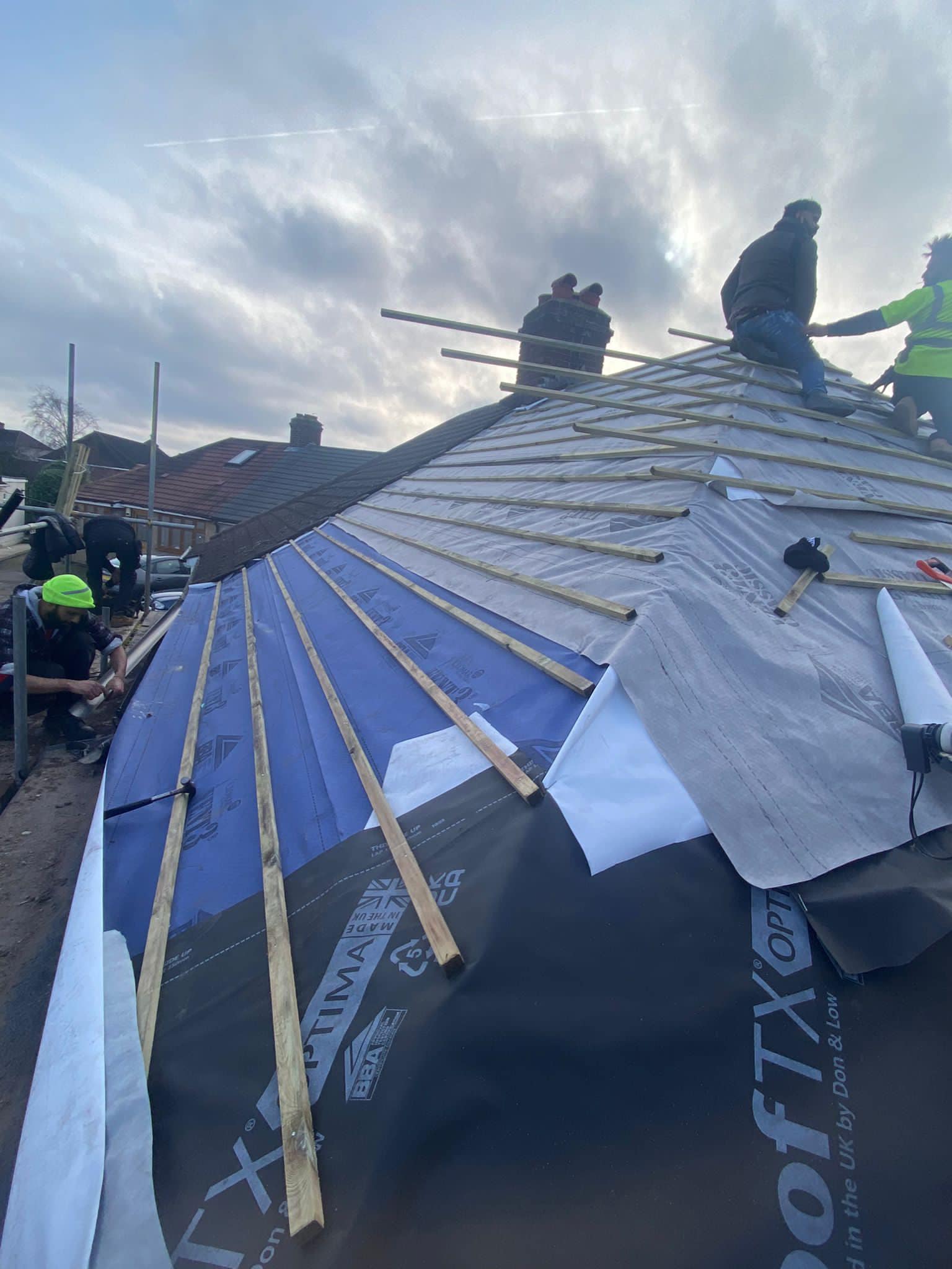 Storm damage repair in Battersea