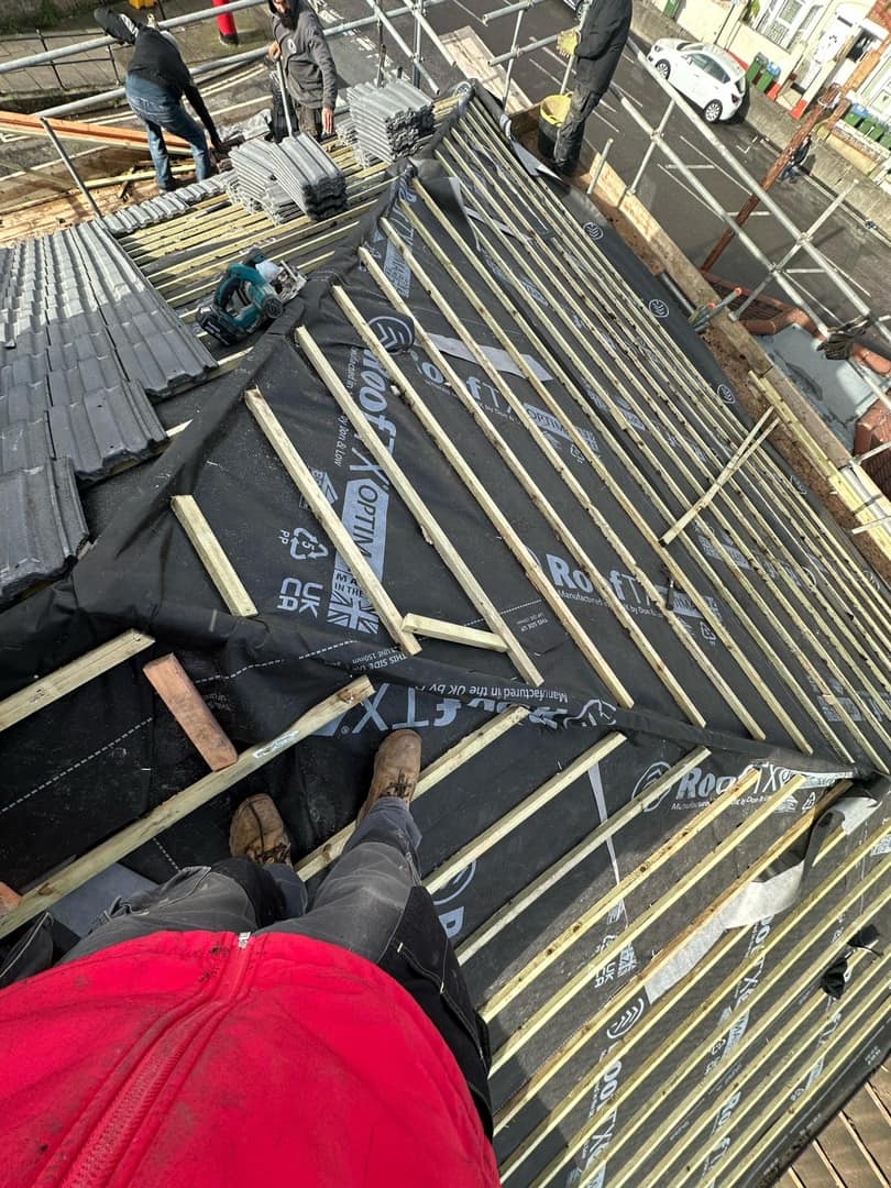 Tile replacement in Wembley