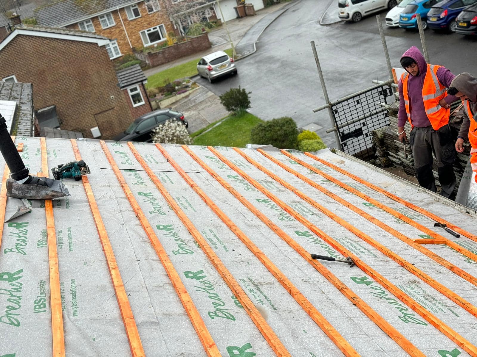 Tile replacement in Wembley