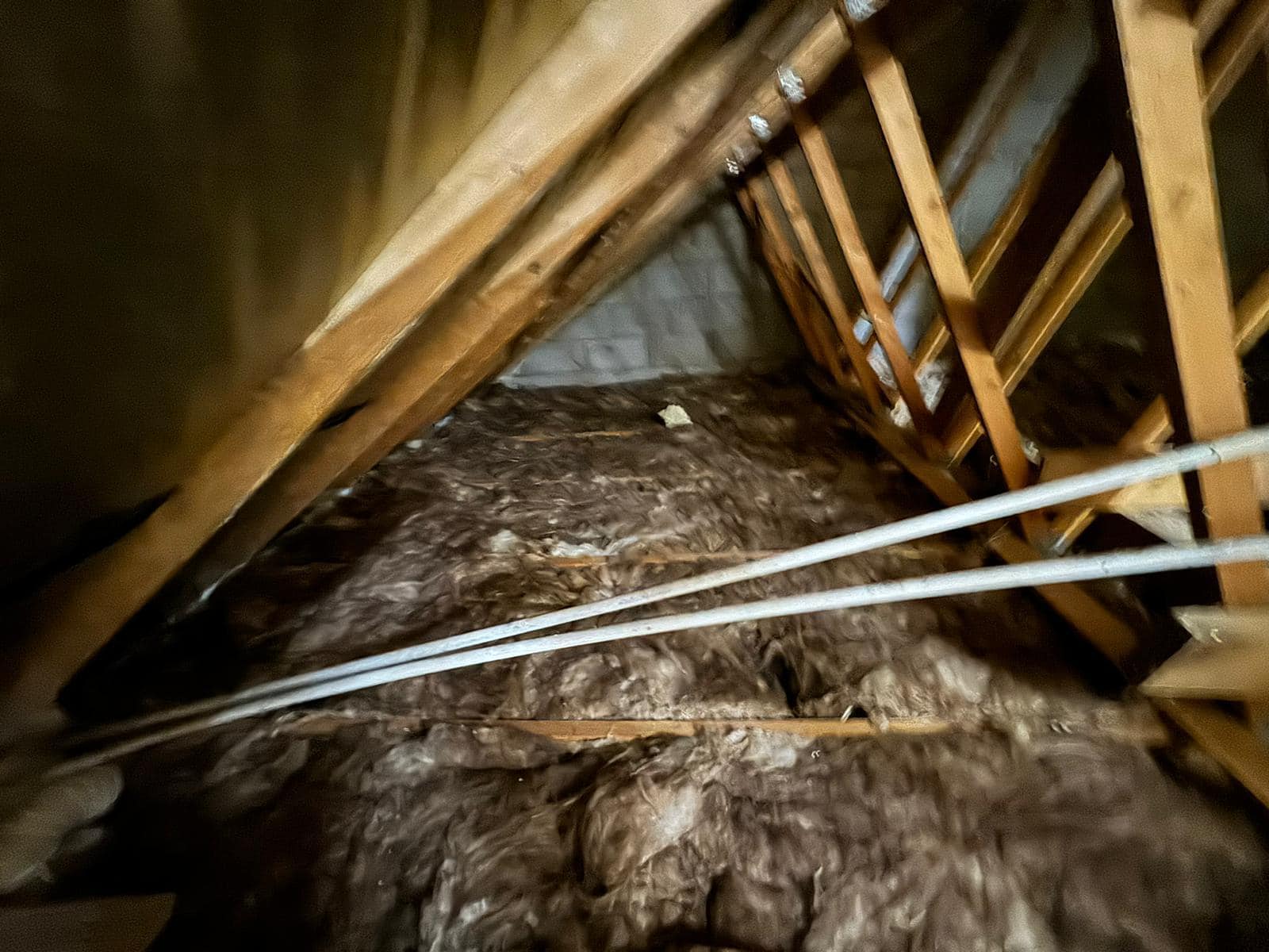 Emergency leak repair in Hackney