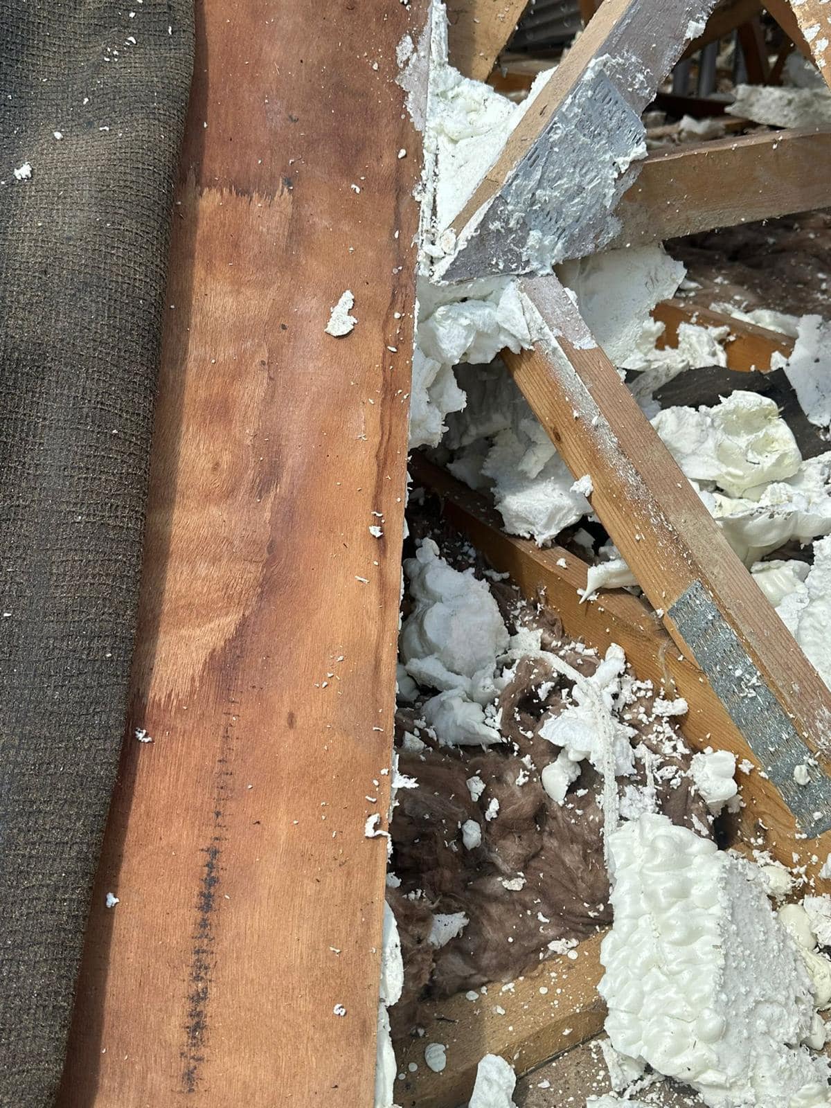 Emergency leak repair in Hackney