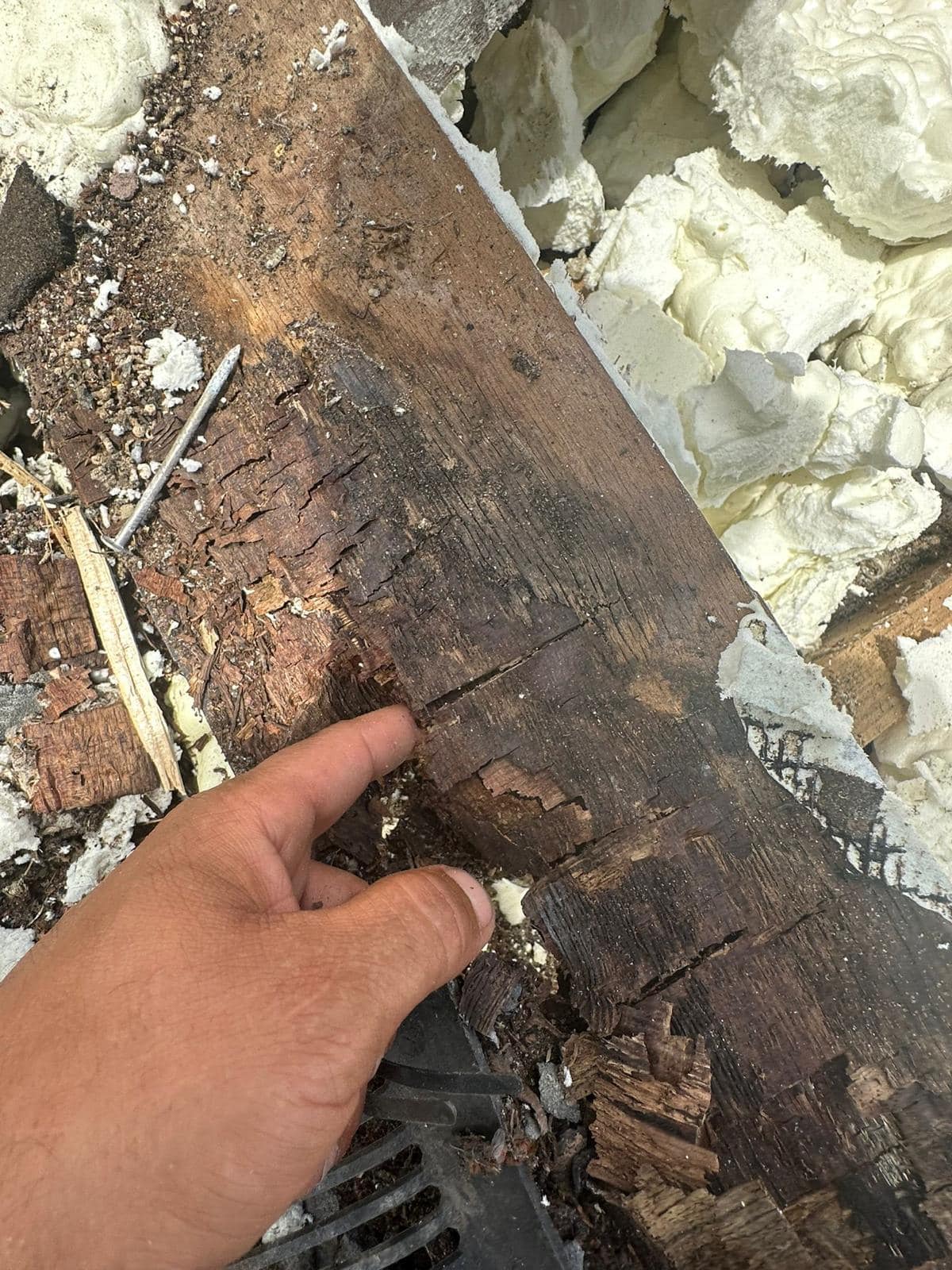 Commercial roof restoration in Canary Wharf
