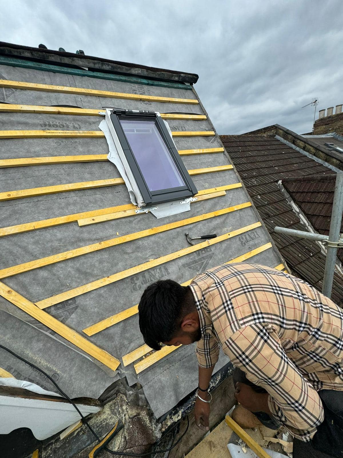 Tile replacement in Wembley