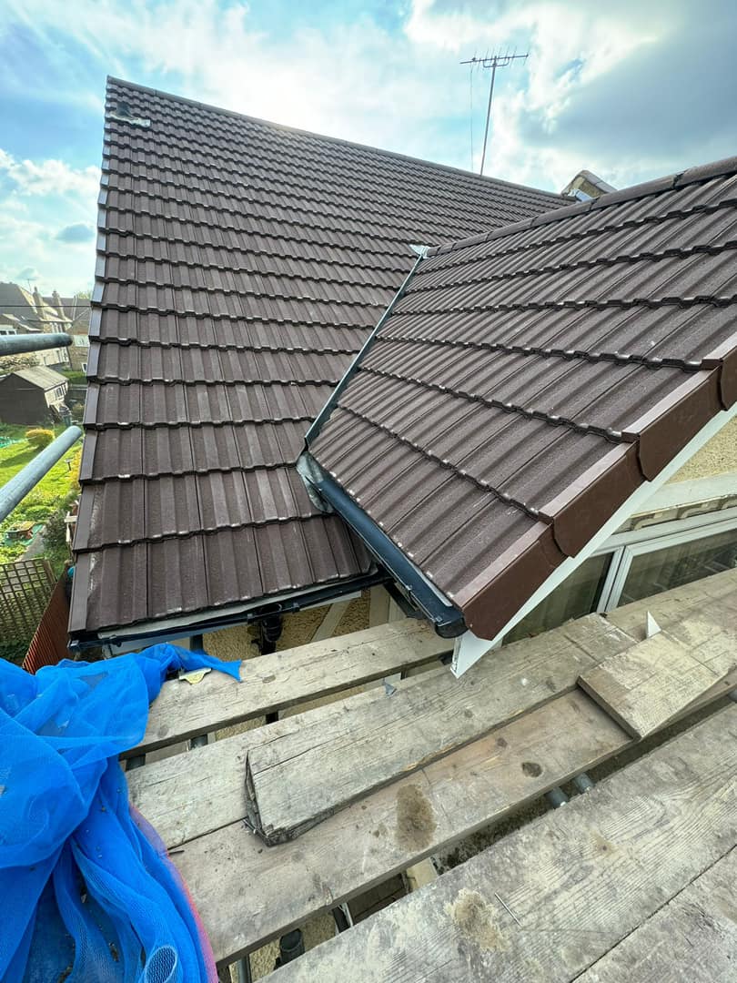 Tile replacement in Wembley