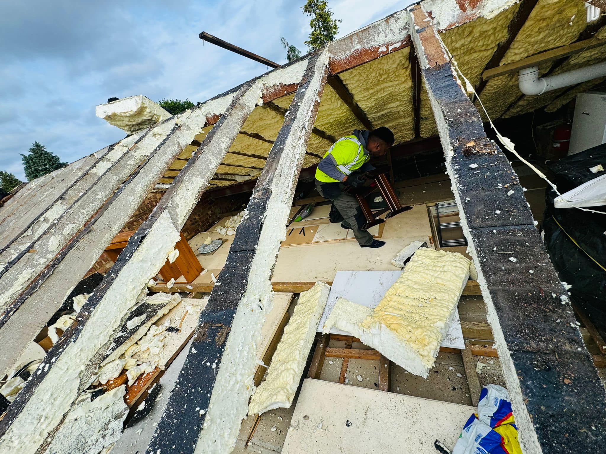 Emergency leak repair in Hackney