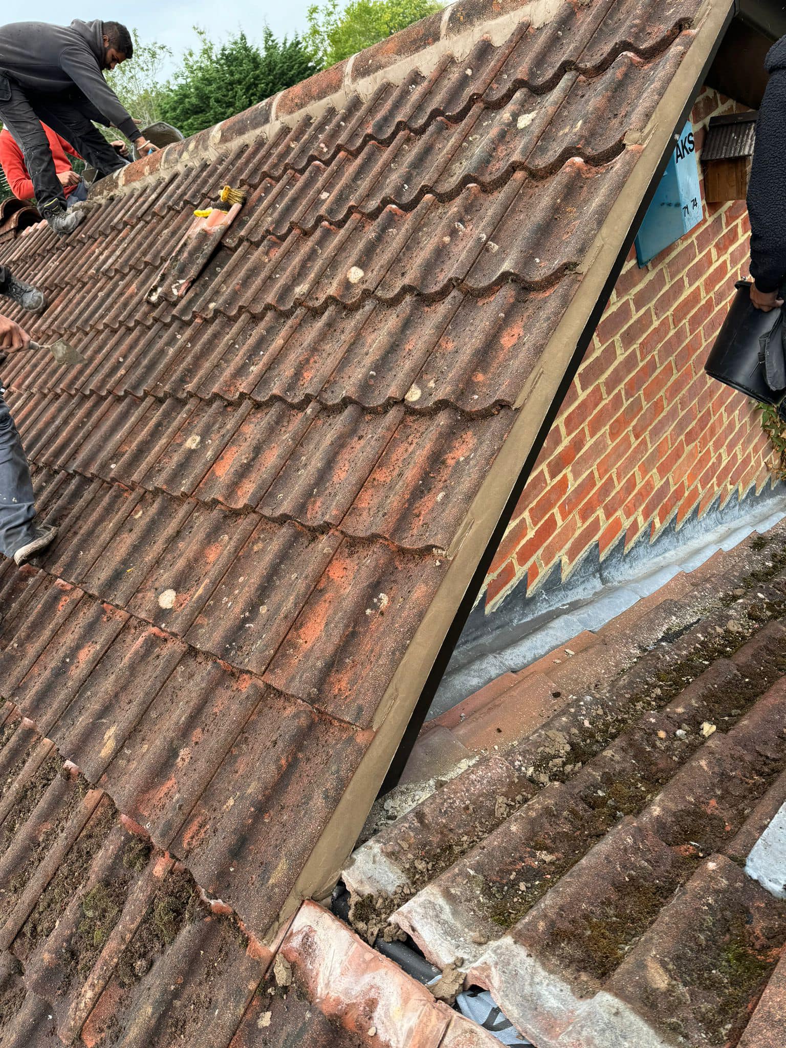 Emergency leak repair in Hackney