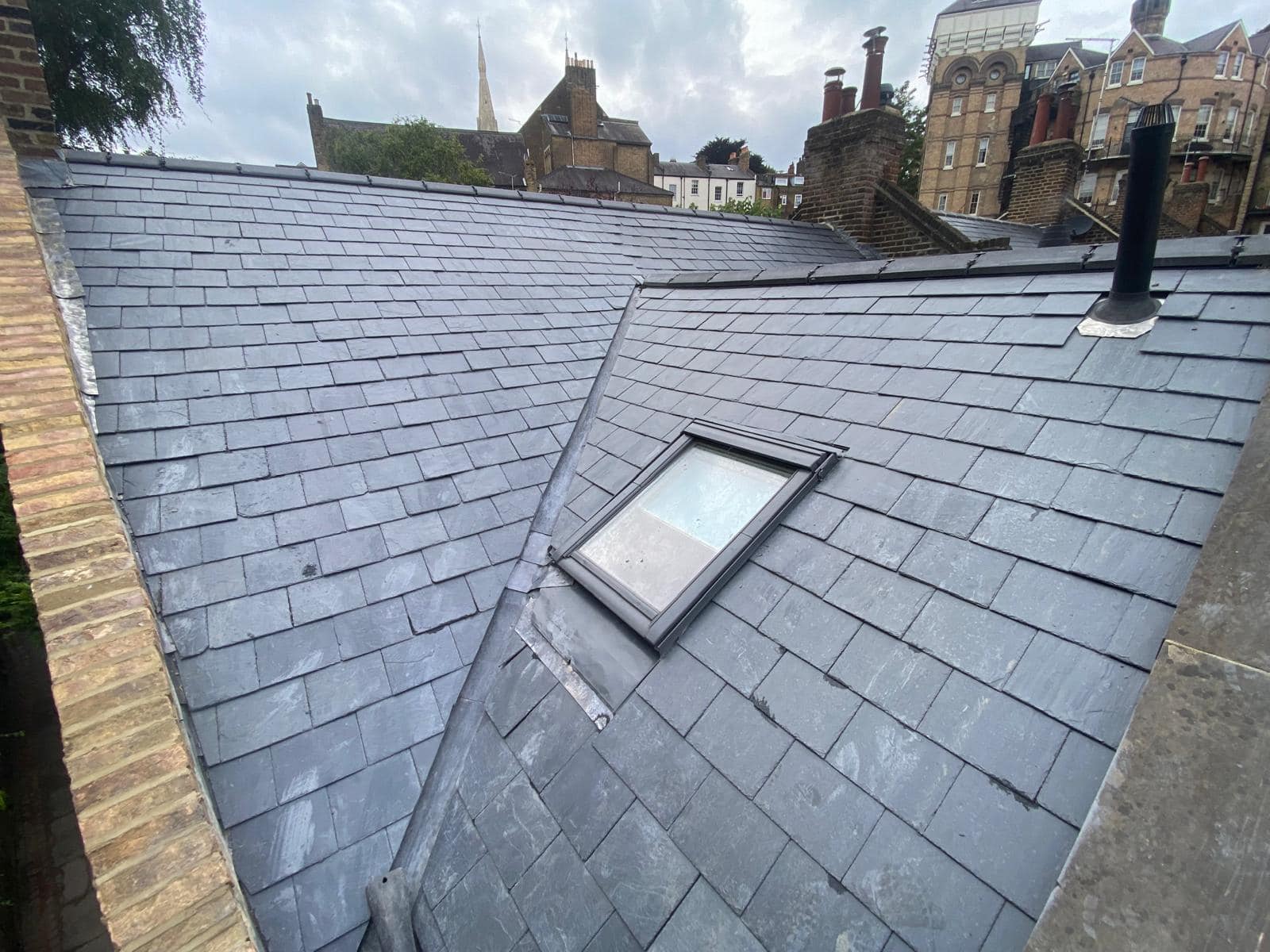 Commercial roof restoration in Canary Wharf