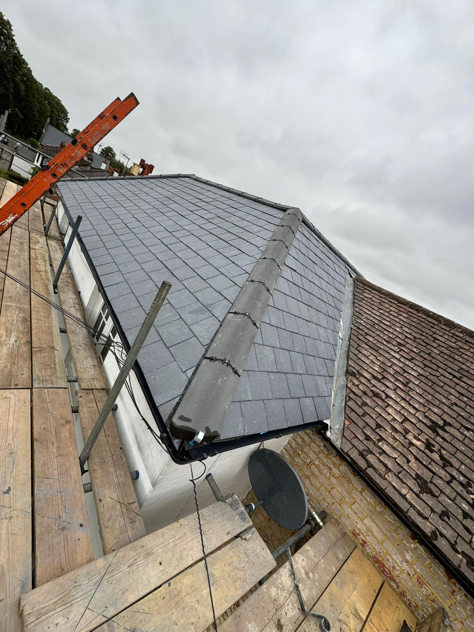 Tile replacement in Wembley