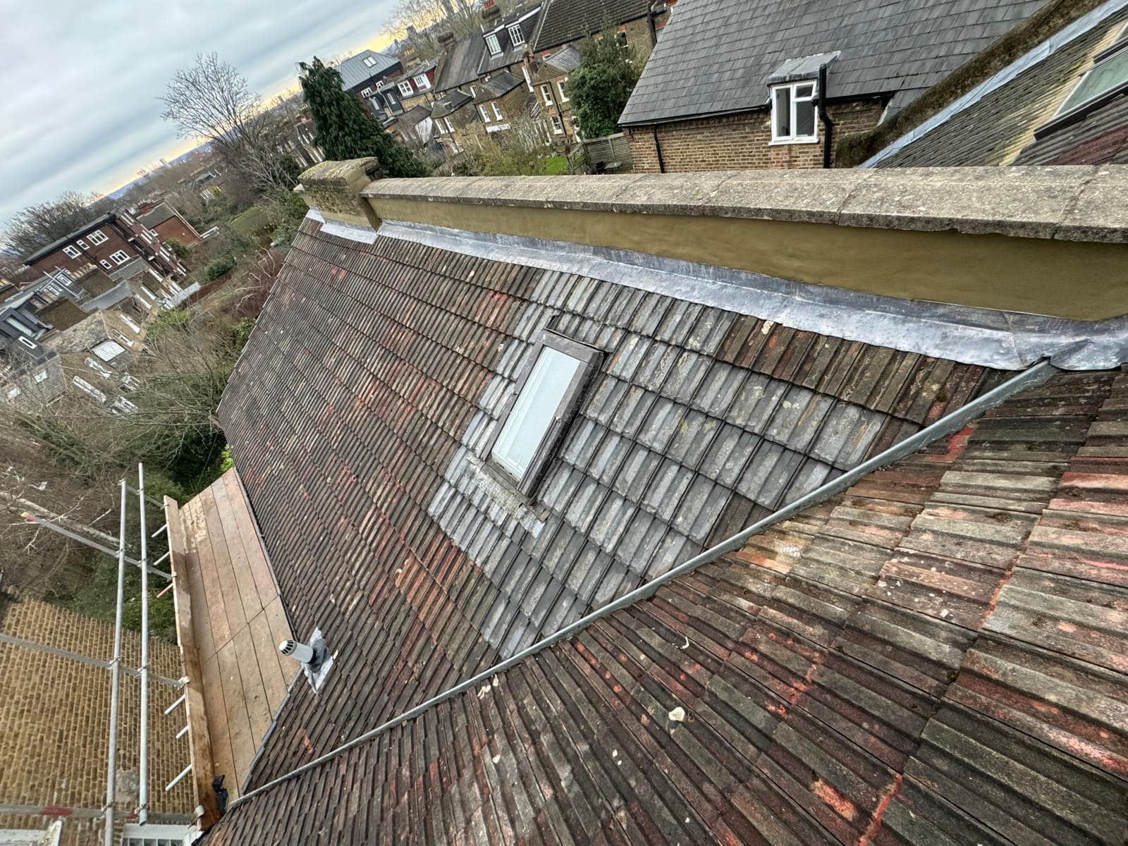 Emergency leak repair in Hackney
