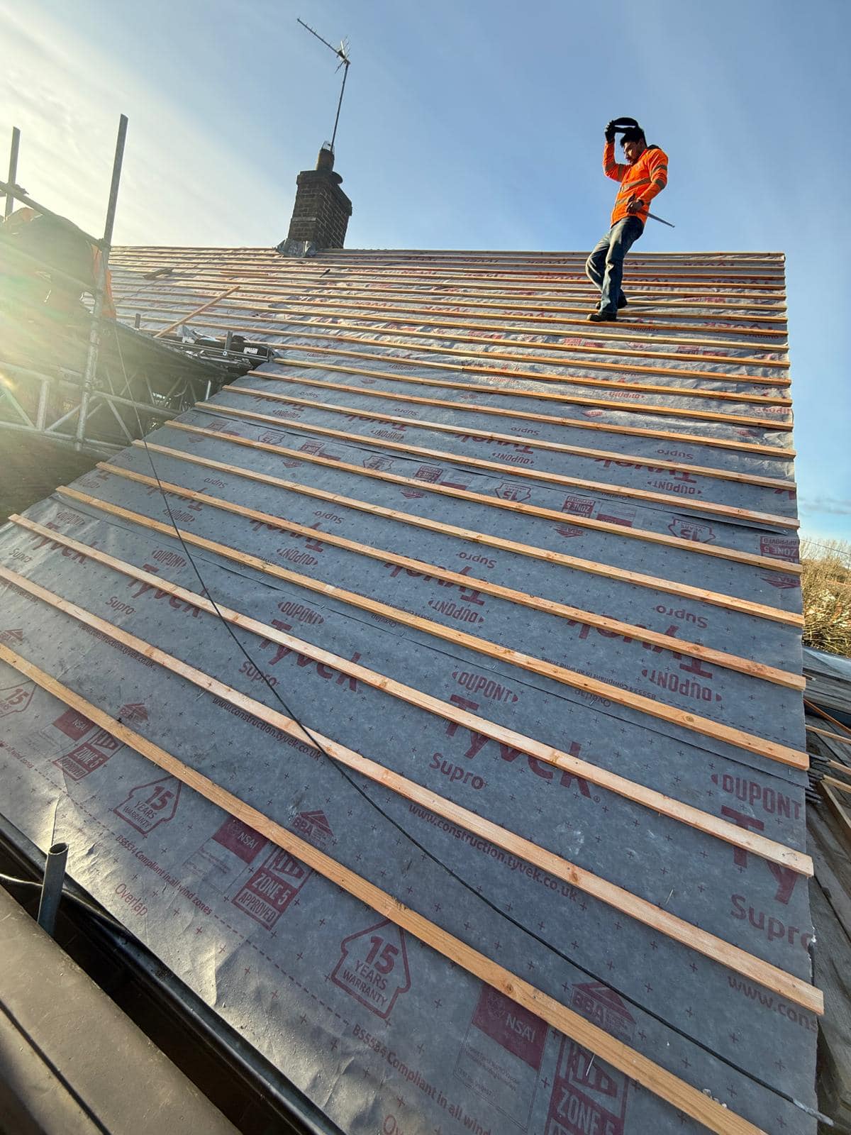 Commercial roof restoration in Canary Wharf