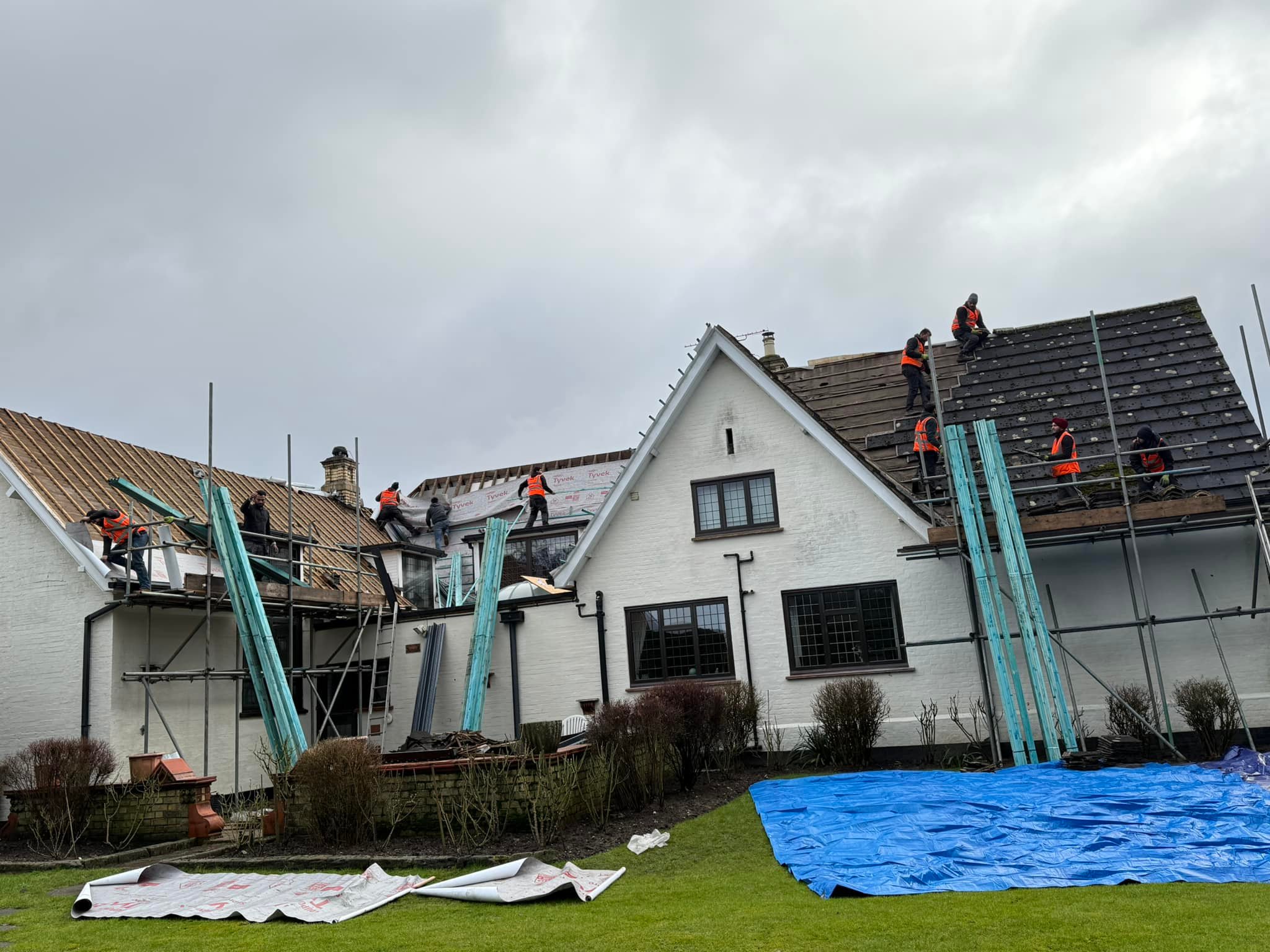 Tile replacement in Wembley