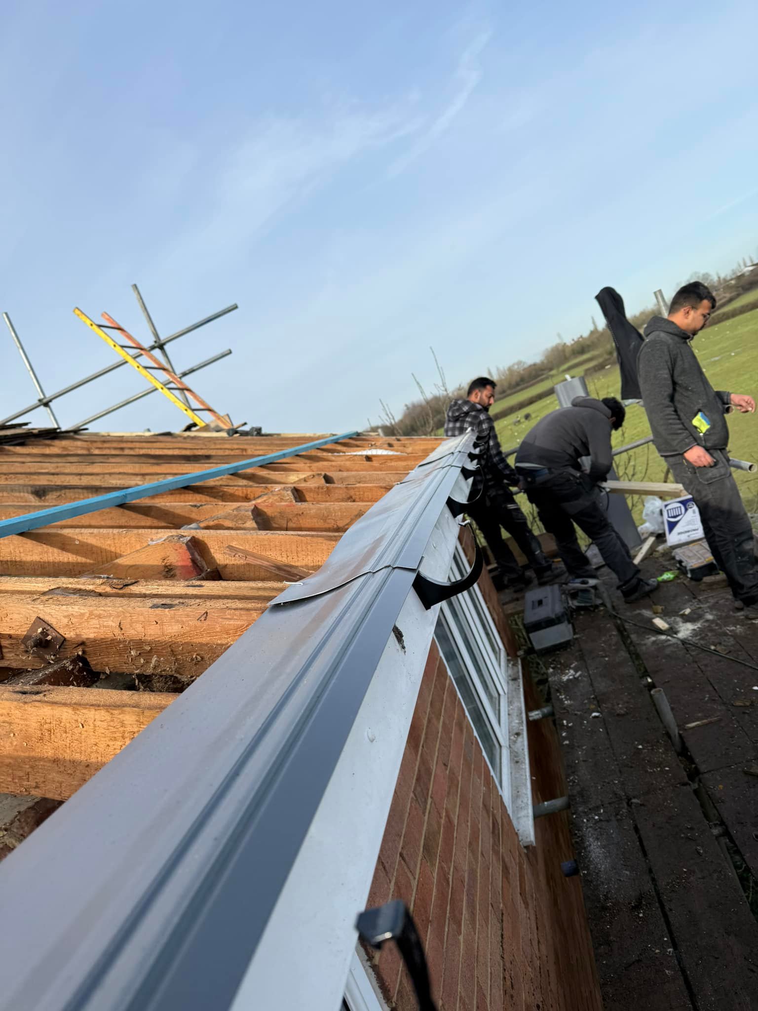 Commercial roof restoration in Canary Wharf