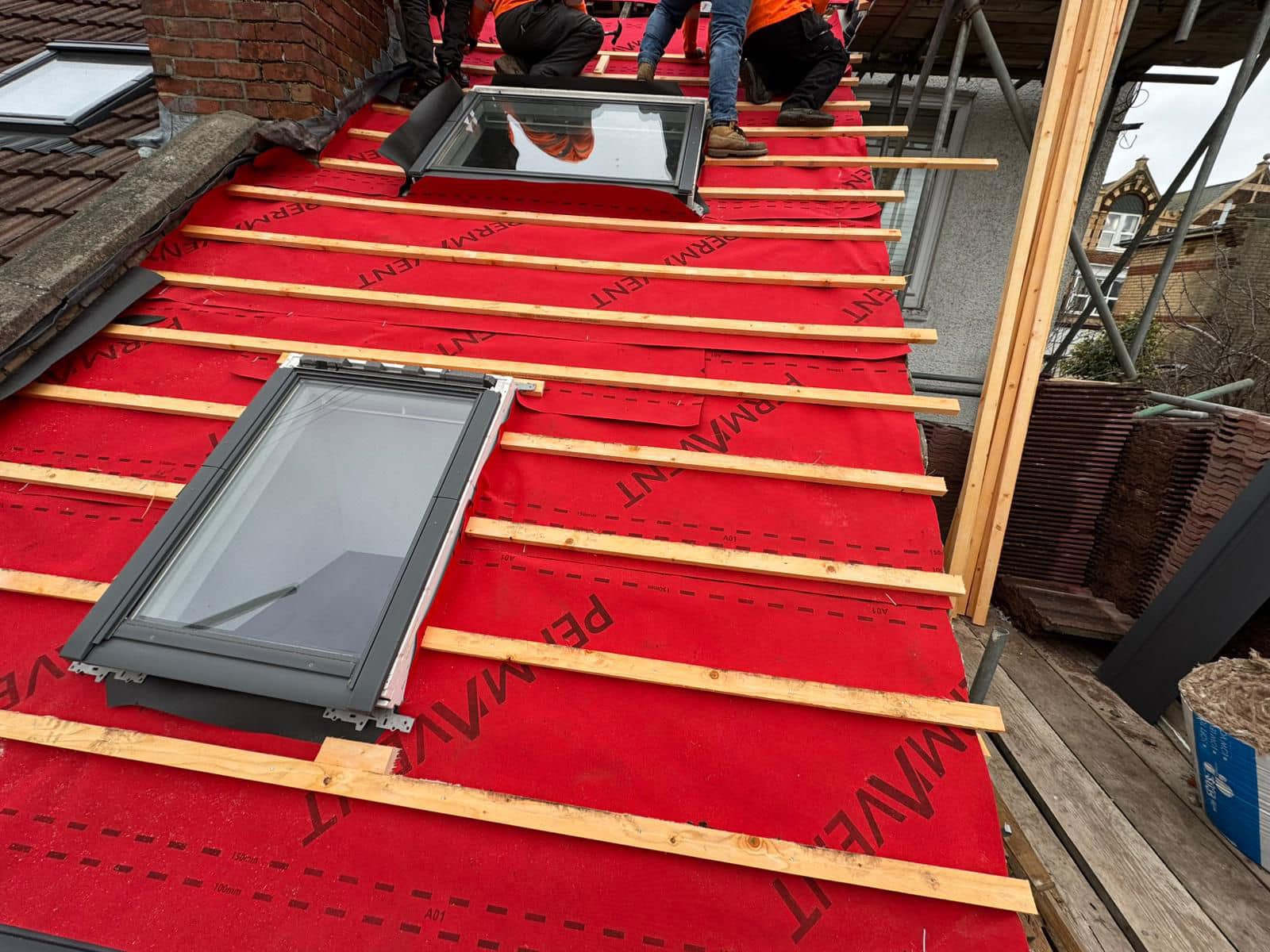 Commercial roof restoration in Canary Wharf