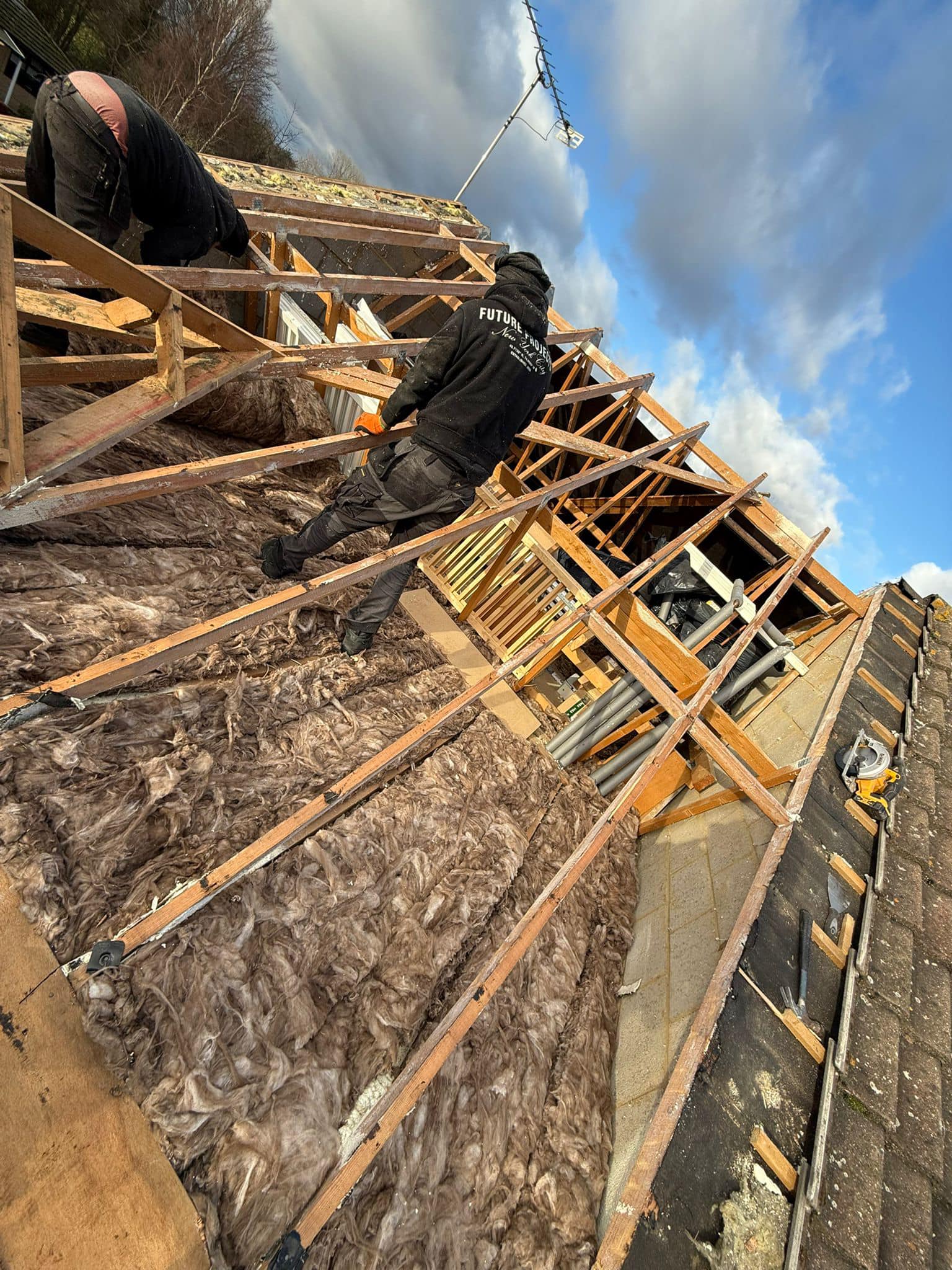 Commercial roof restoration in Canary Wharf