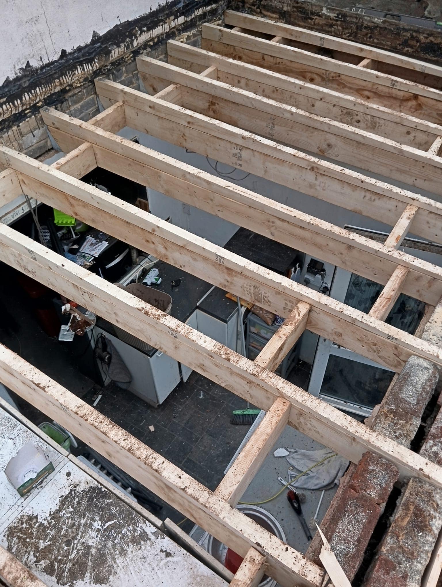 Tile replacement in Wembley