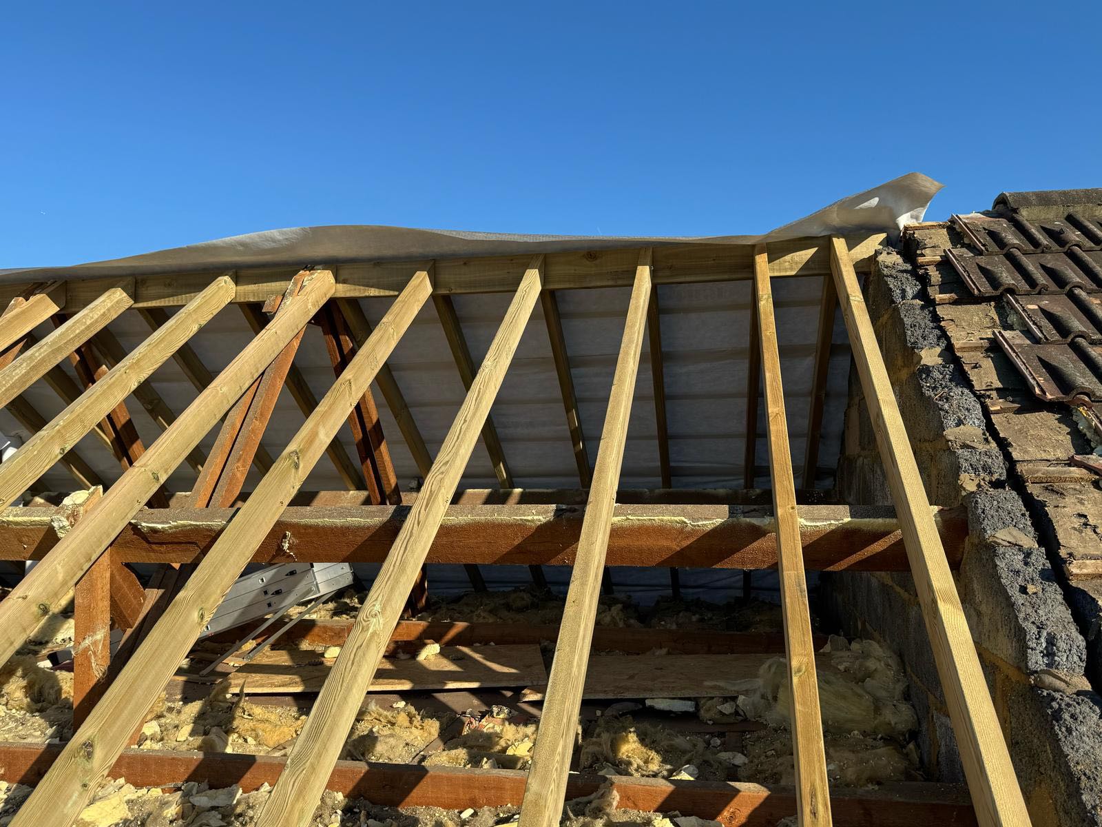 Tile replacement in Wembley