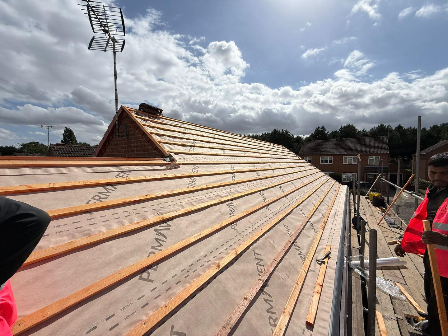 Commercial roof restoration in Canary Wharf
