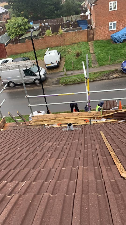 Commercial roof restoration in Canary Wharf