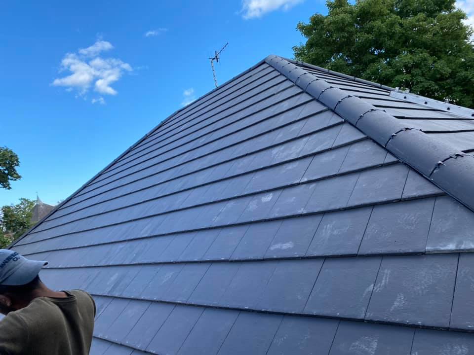 Commercial roof restoration in Canary Wharf