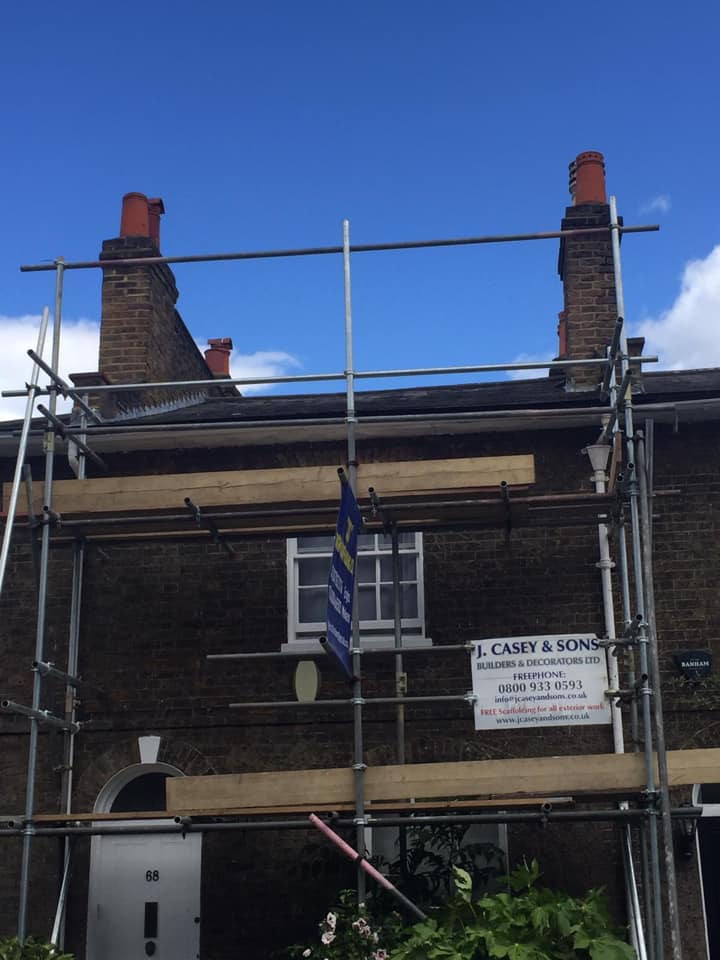 Commercial roof restoration in Canary Wharf