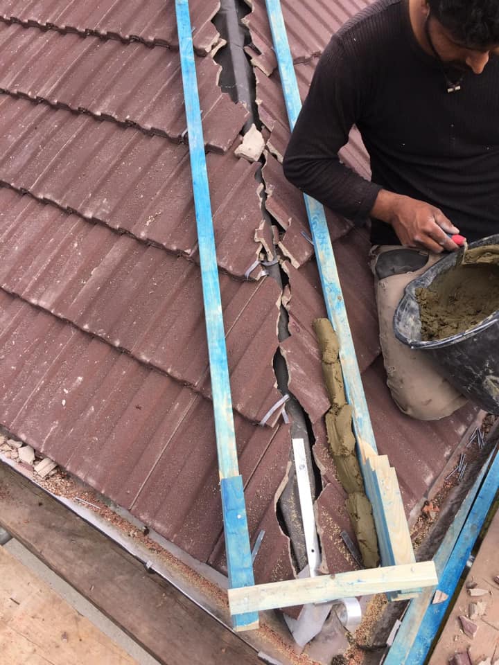 Commercial roof restoration in Canary Wharf