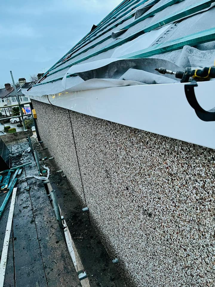 Emergency leak repair in Hackney