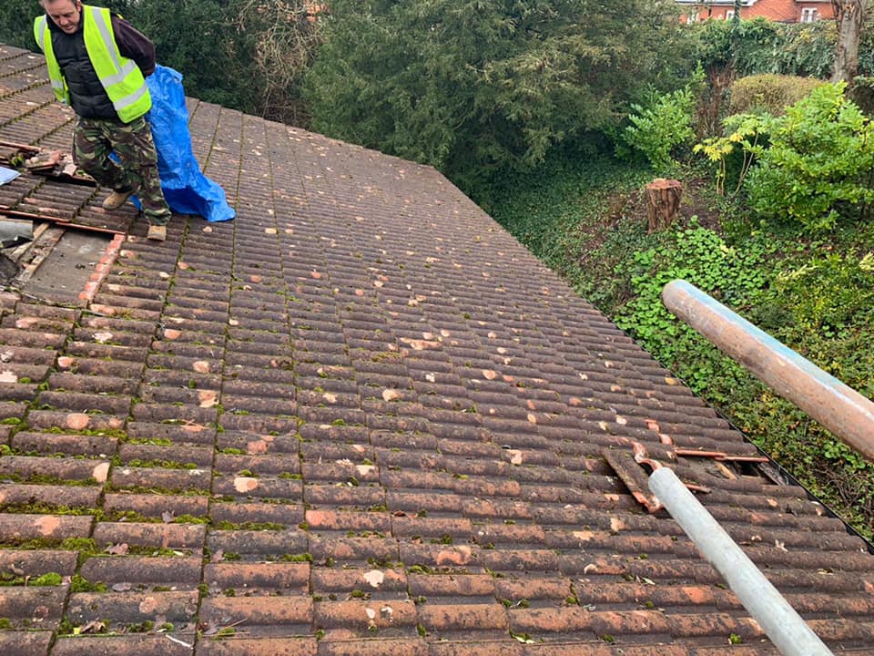 Commercial roof restoration in Canary Wharf