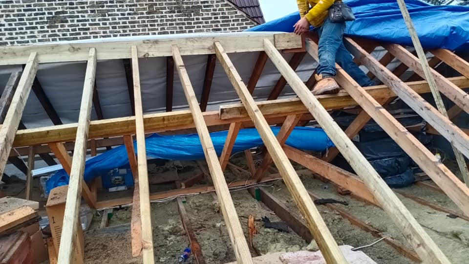 Commercial roof restoration in Canary Wharf