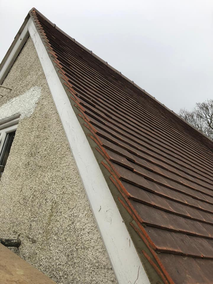 Tile replacement in Wembley