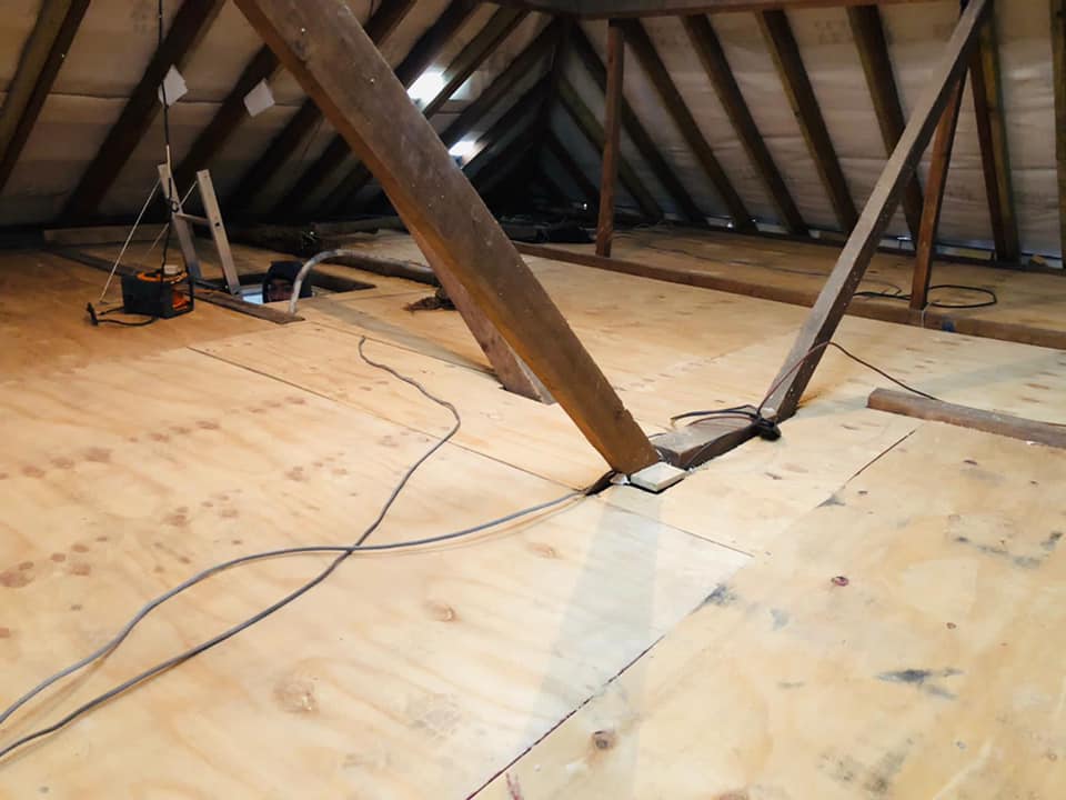 Emergency leak repair in Hackney